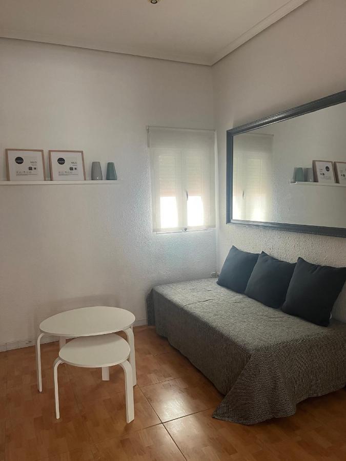 Apartament Piso En Valdeacederas Madryt Zewnętrze zdjęcie