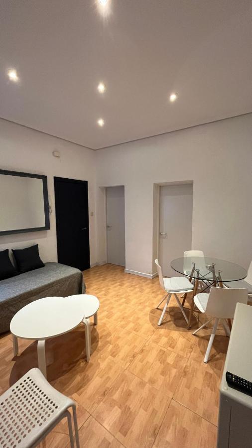 Apartament Piso En Valdeacederas Madryt Zewnętrze zdjęcie